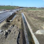 km 64+550_obrukowanie cieku