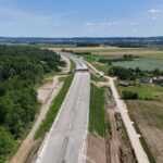 ~km 63+200 Warstwy konstrukcyjne drogi, ściek liniowy