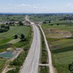 ~km 68+000 Warstwy konstrukcyjne drogi, zbiornik retencyjny
