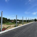 57+900 słupy ekranów