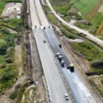 ~km 66+850 Warstwy konstrukcyjne drogi, układanie podbudowy bitumicznej